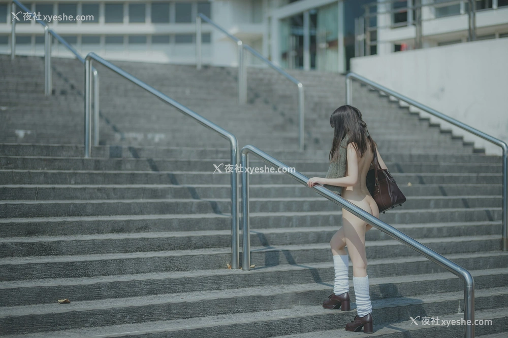 1P - 广州大学城露出