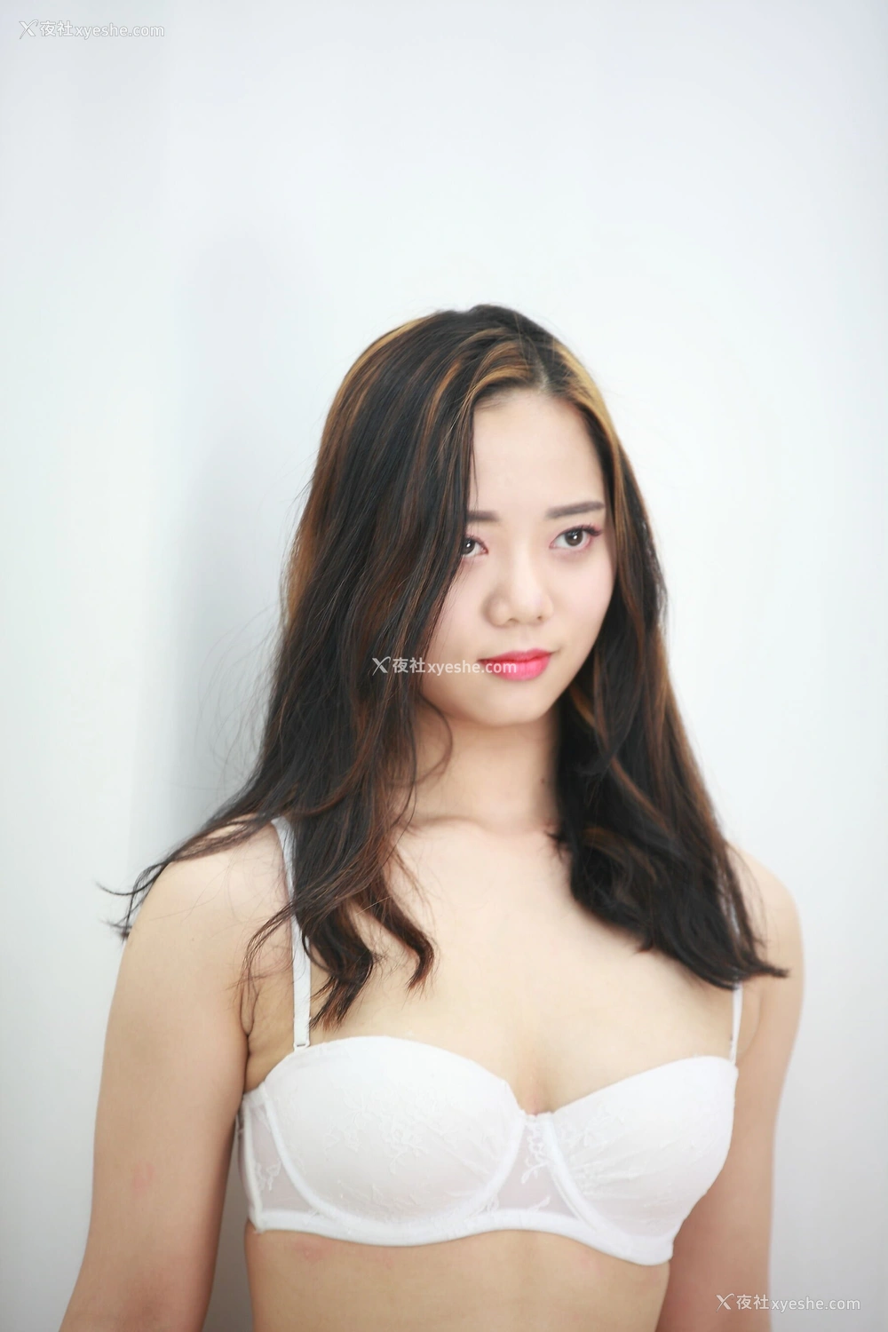 1P - 韩模 가영（嘉玲）人体私拍套图