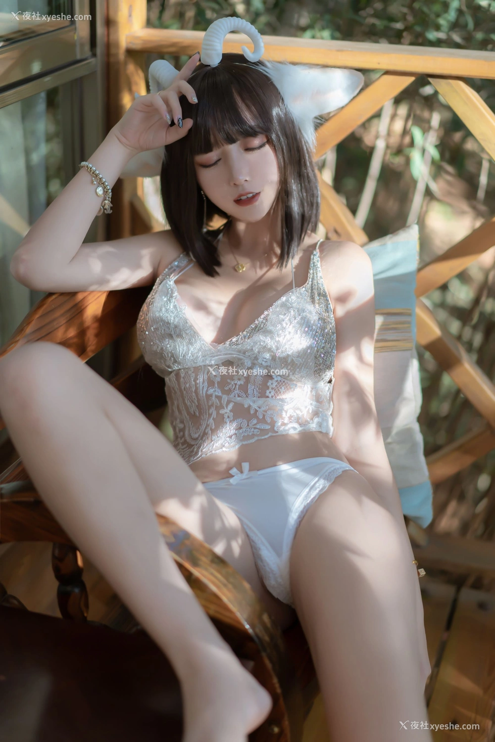 1P - 过期米线线喵《白羊女孩》