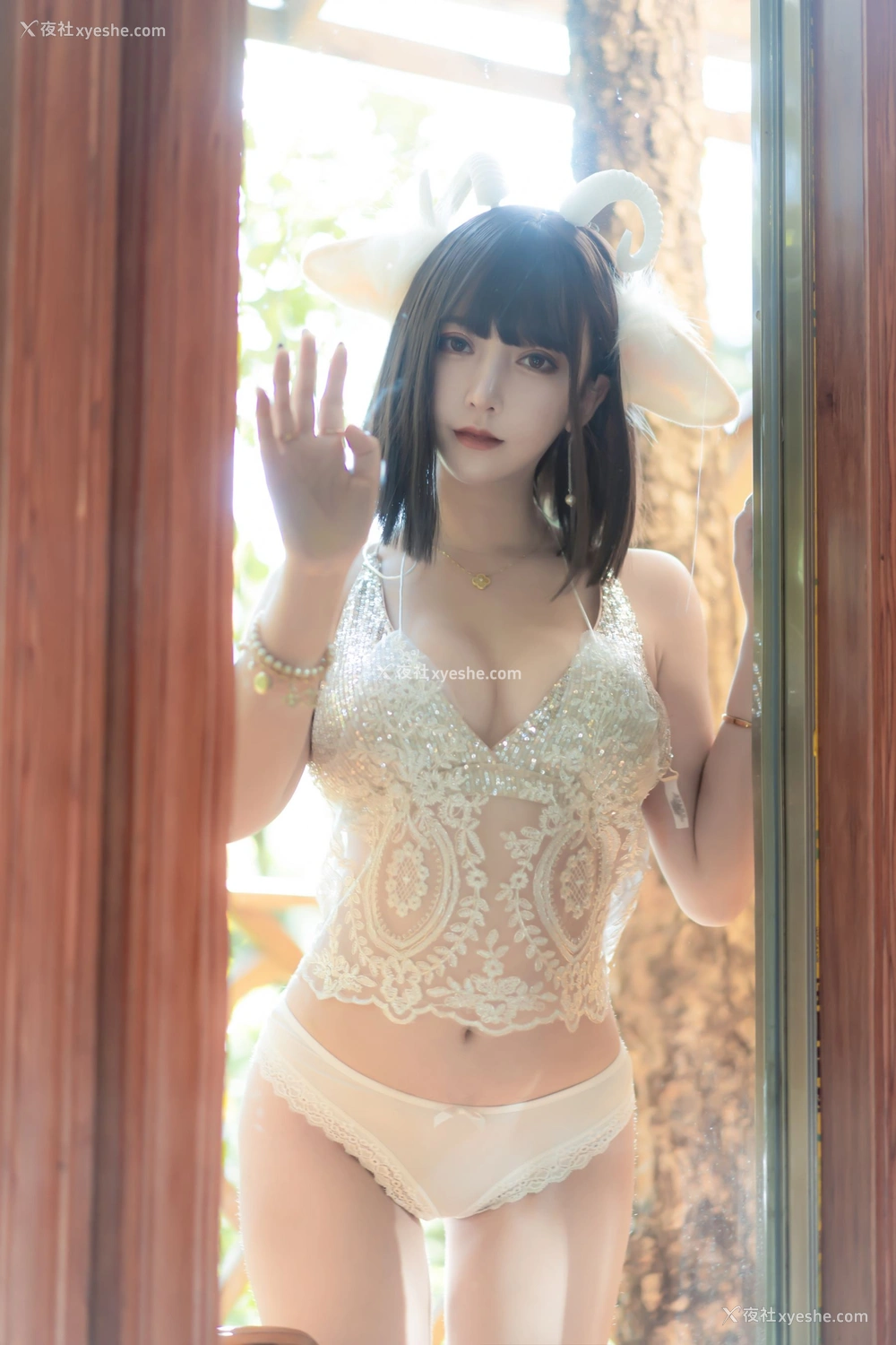 1P - 过期米线线喵《白羊女孩》