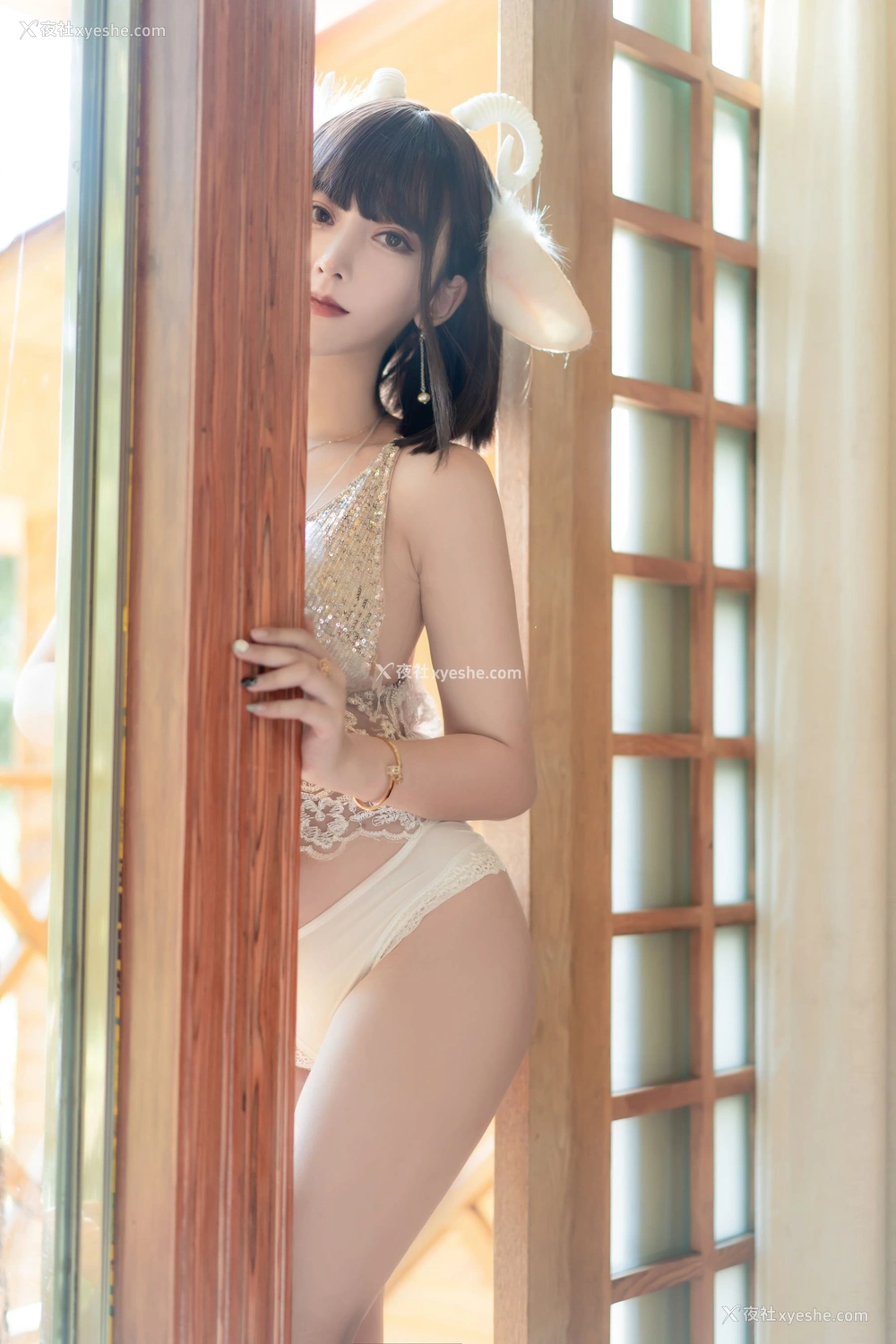 1P - 过期米线线喵《白羊女孩》