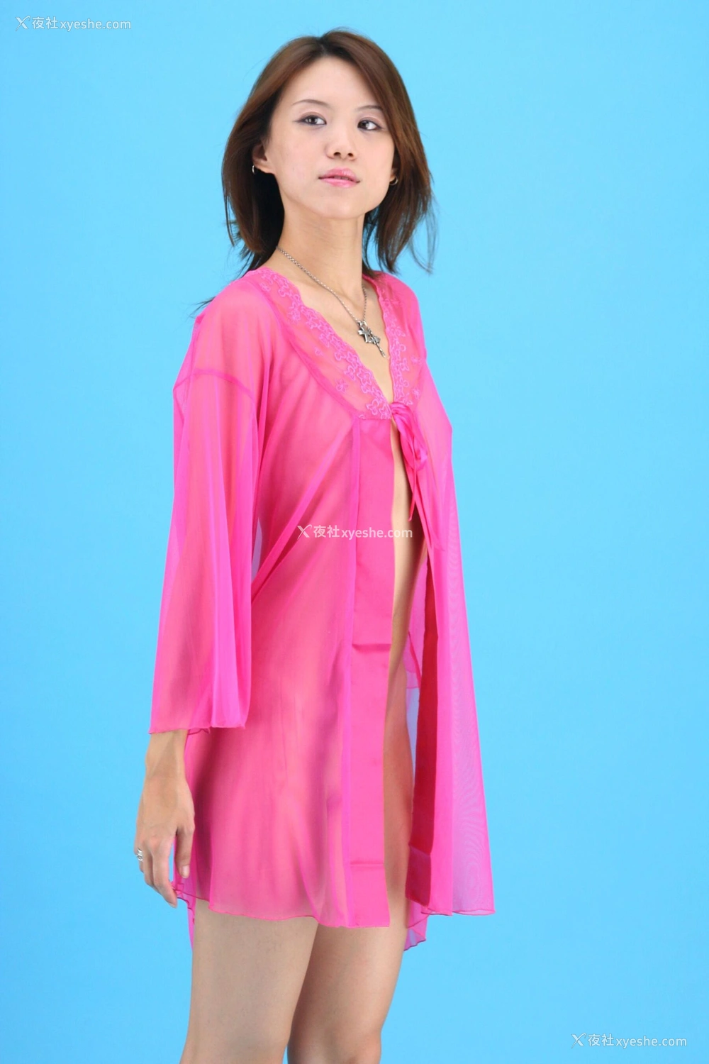 1P - 台模 Vicky 大尺度人体私拍套图