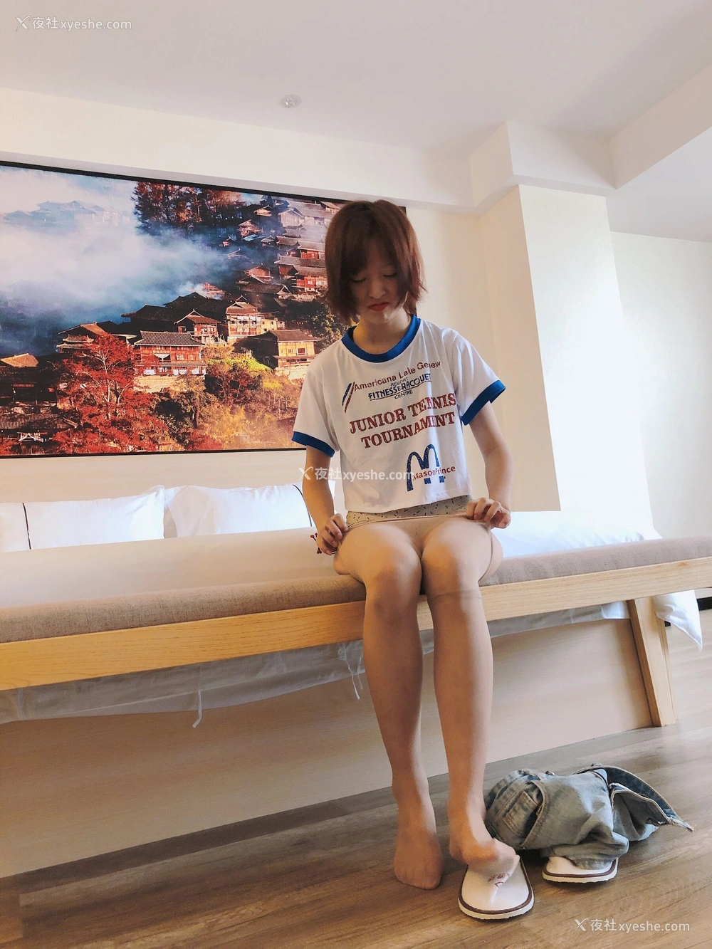 1P - 国模希妹大尺度性爱人体私拍套图