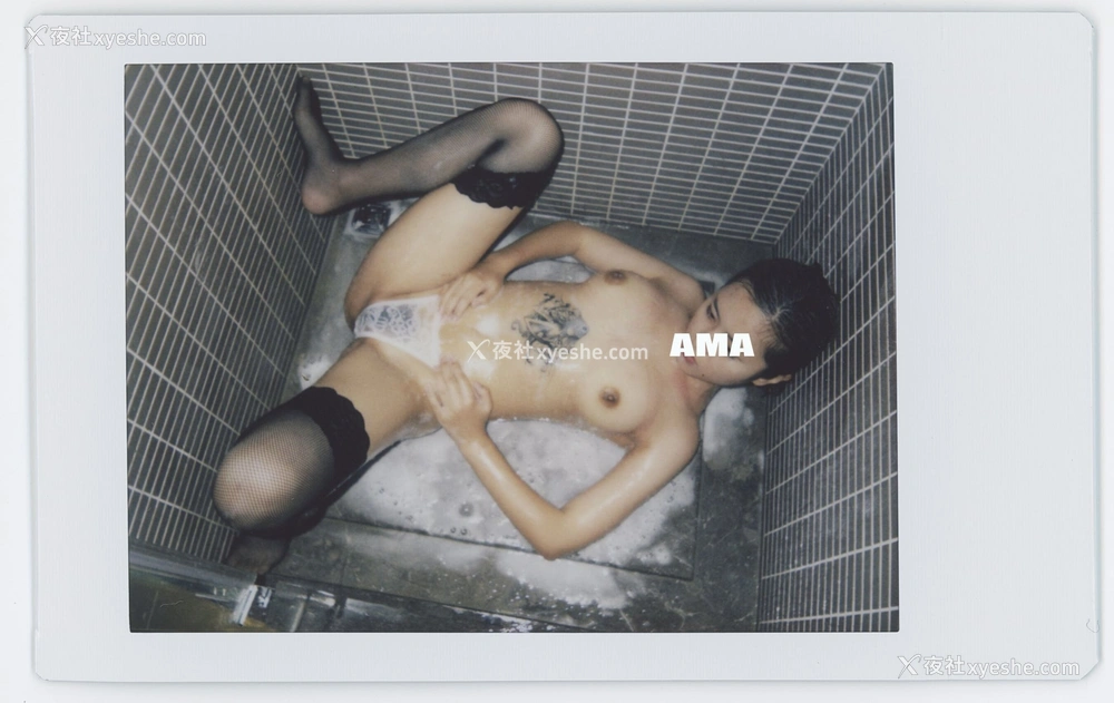 1P - 摄影师 AMA 大尺度人体私拍合集