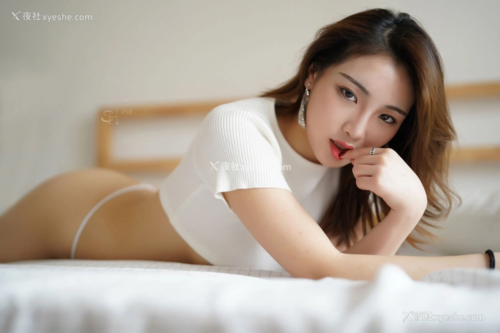 1P - 港模 Siu Fann 人体私拍套图