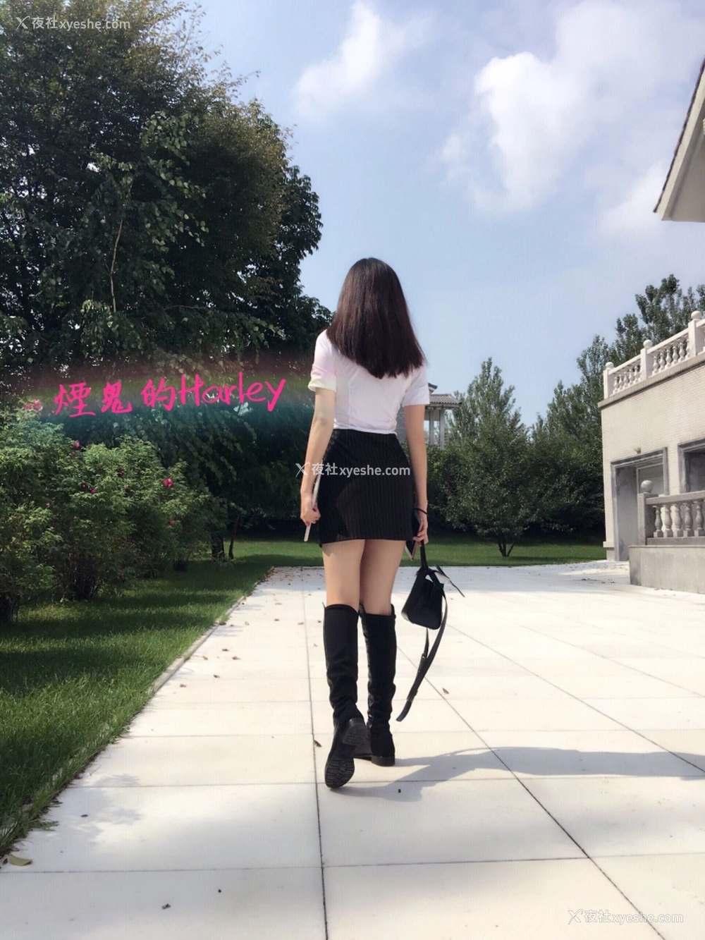 1P - 烟鬼的Harley《户外露出合集》