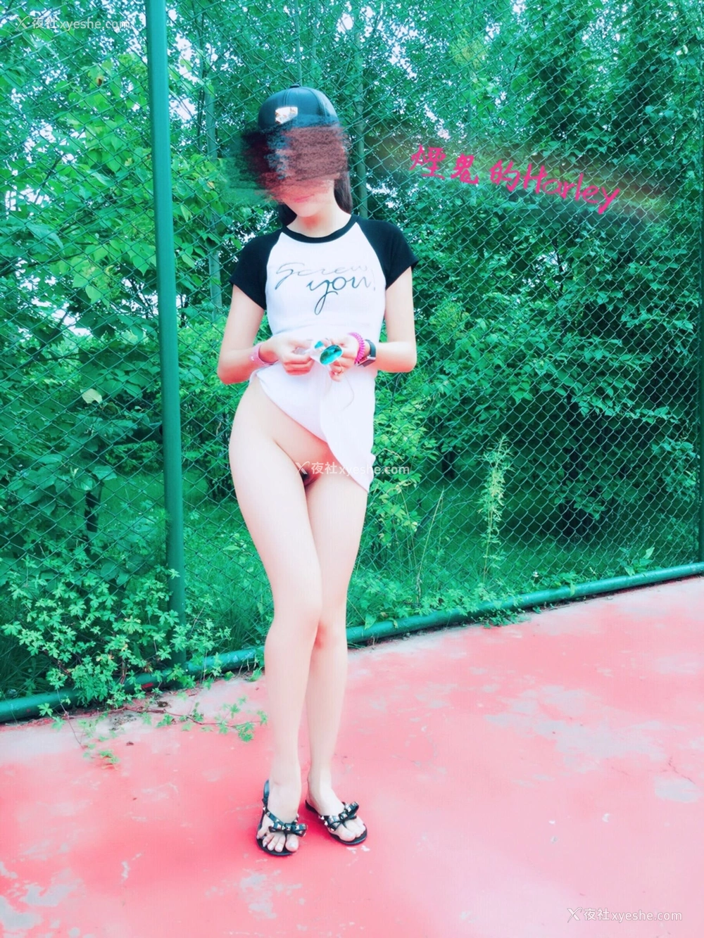 1P - 烟鬼的Harley《户外露出合集》