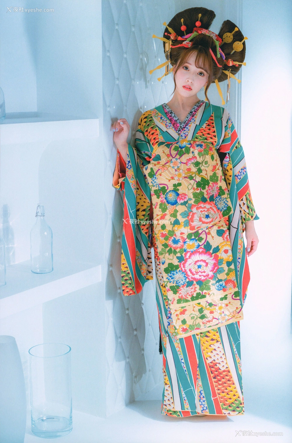 1P - 叁上悠亚《花魁x裸体美》