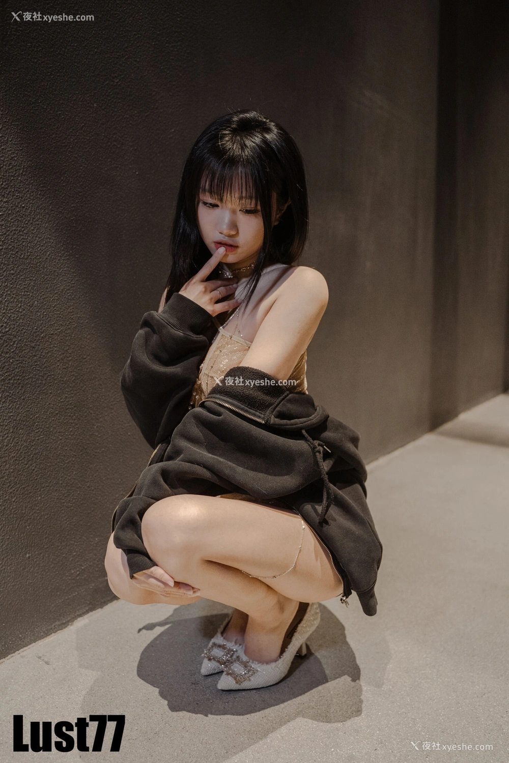 1P - 柒柒要乖哦《纸醉金迷》