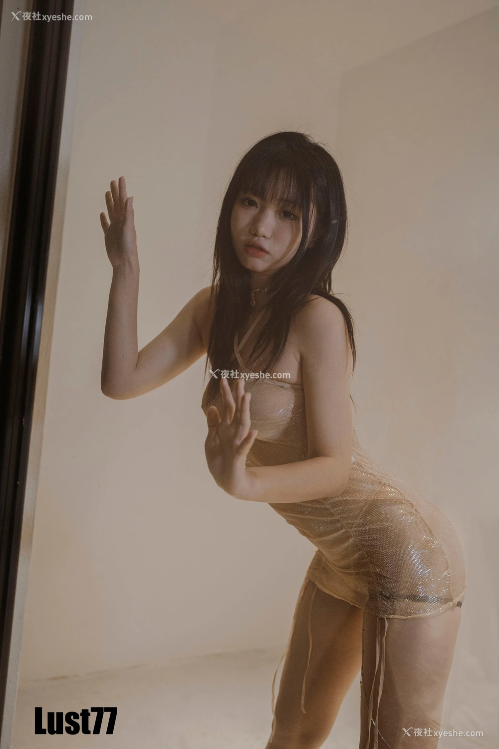 1P - 柒柒要乖哦《纸醉金迷》