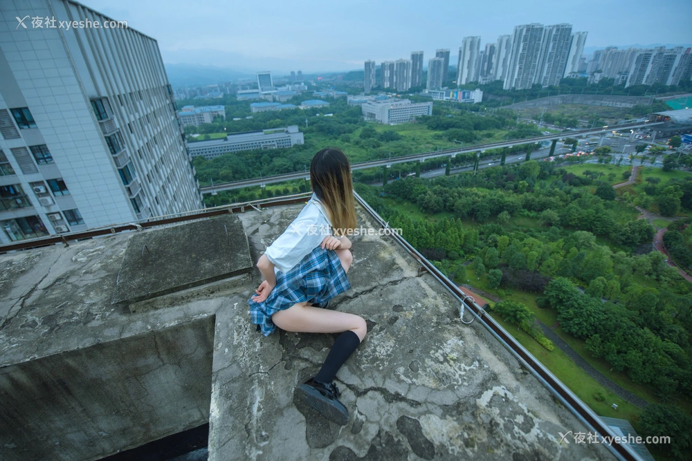 1P - 鹿初《天台》