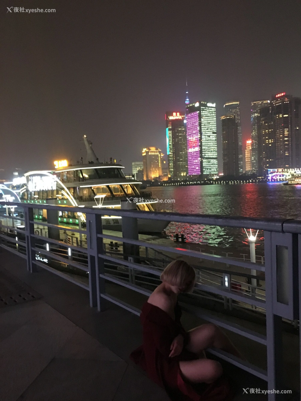 1P - 悦爷妖精叁部曲之边走边拍