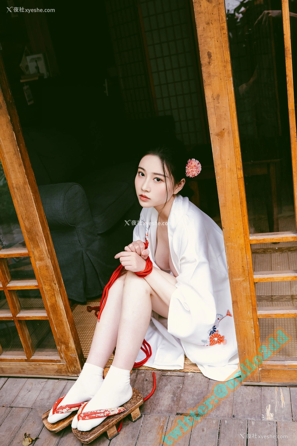 1P - 年年《以爱之名》