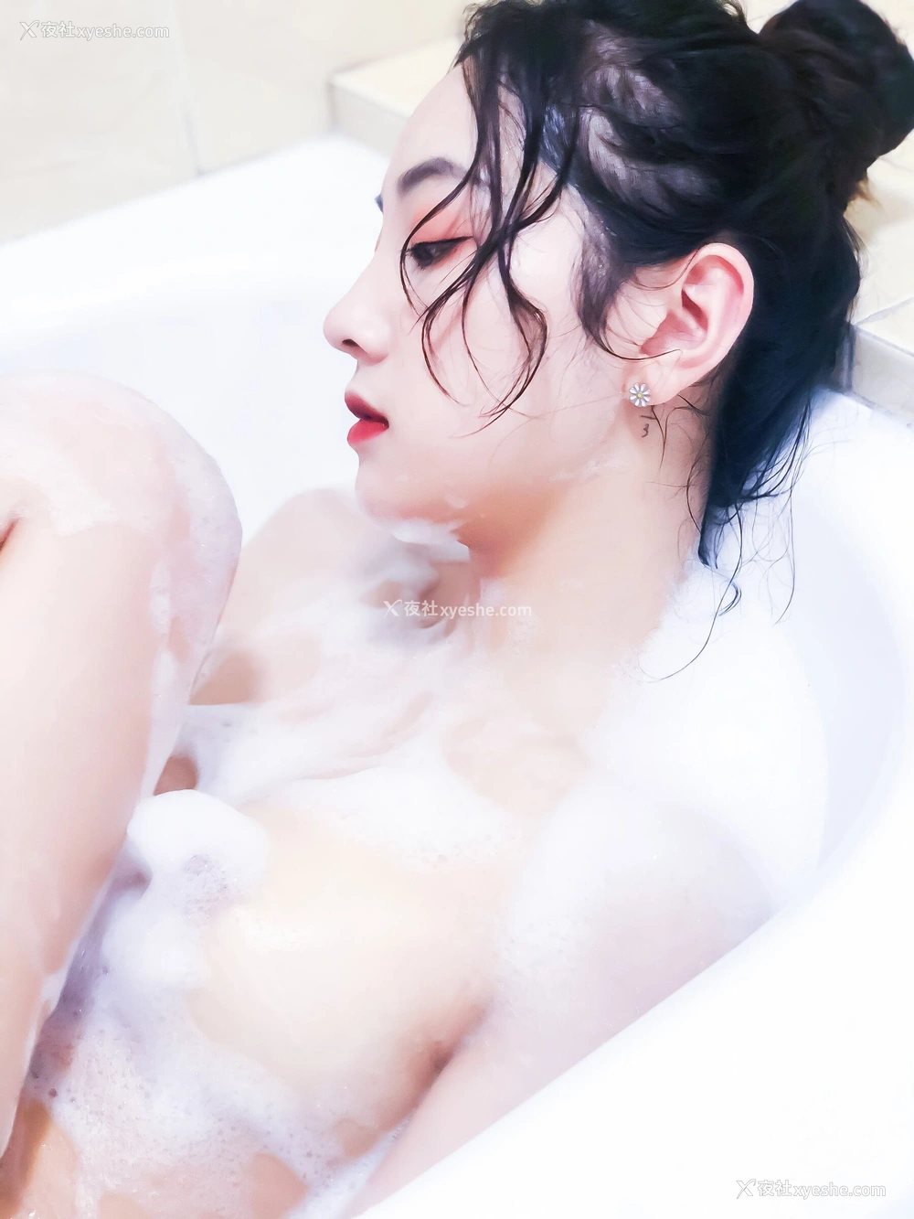 1P - 婕哥《牛奶浴》