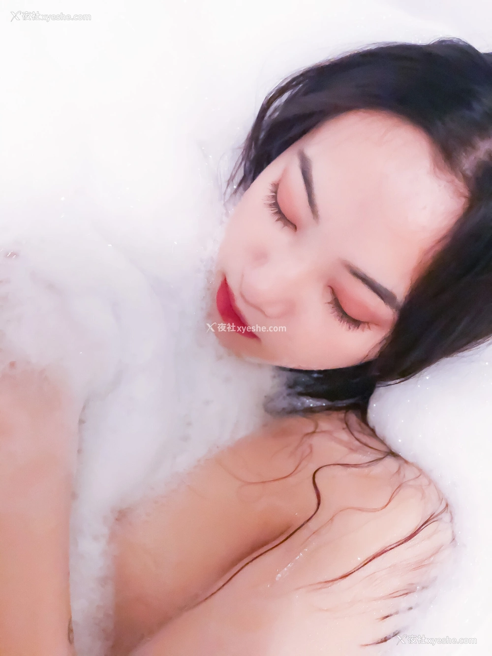 1P - 婕哥《牛奶浴》