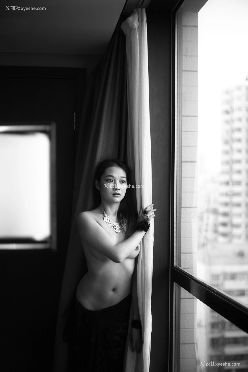 1P - 国模梦瑶人体私拍套图