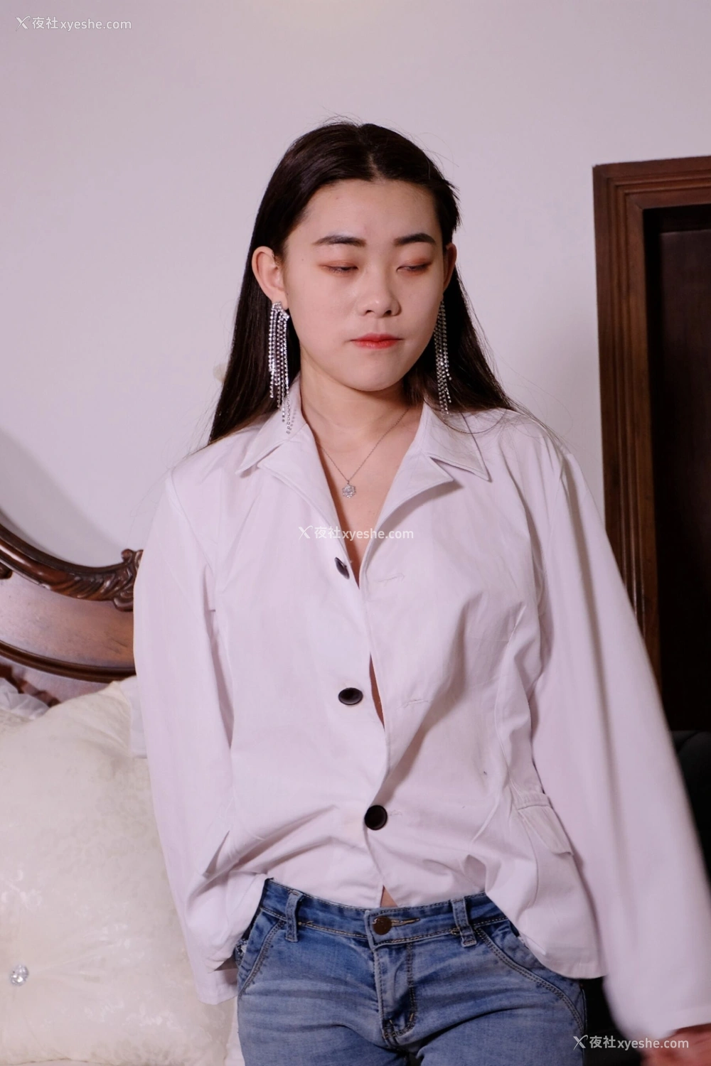 1P - 国模北影妹子大尺度人体私拍套图