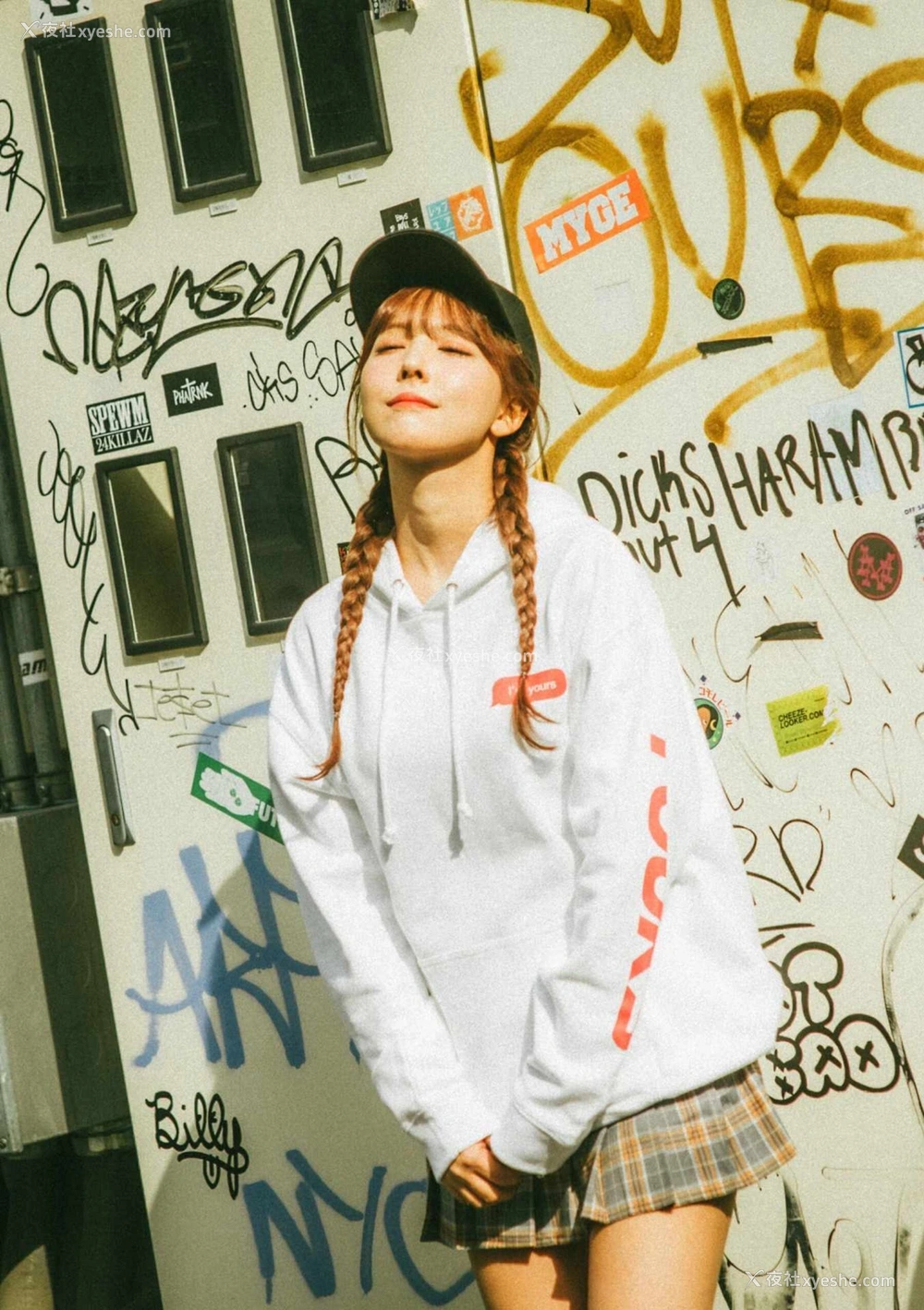 1P - 叁上悠亚《Girl Meets Street》