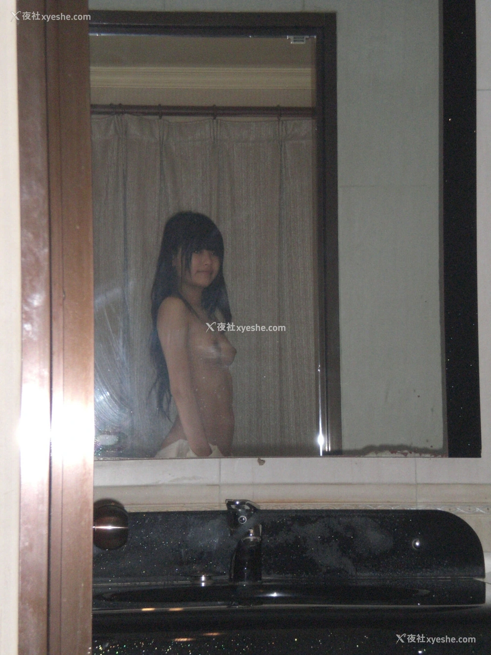 1P - 港模 Calista Choa 大尺度人体私拍套图