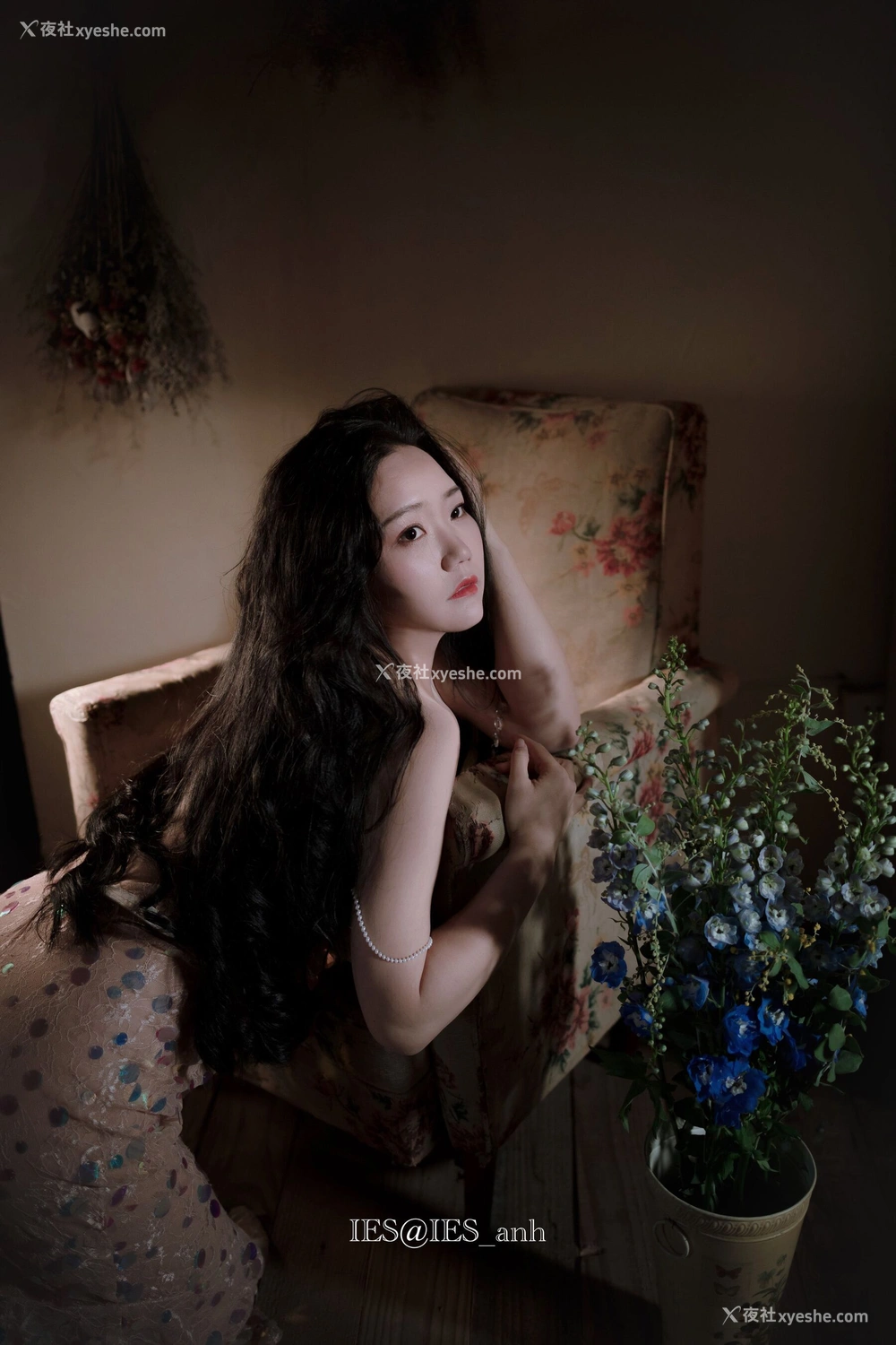1P - 摄影师 IES 作品集