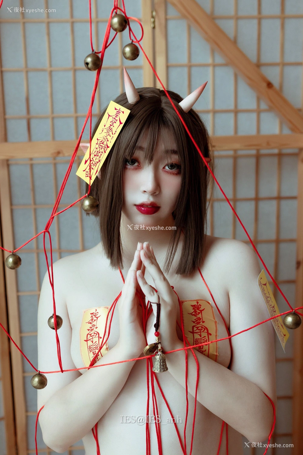 1P - 摄影师 IES 作品集