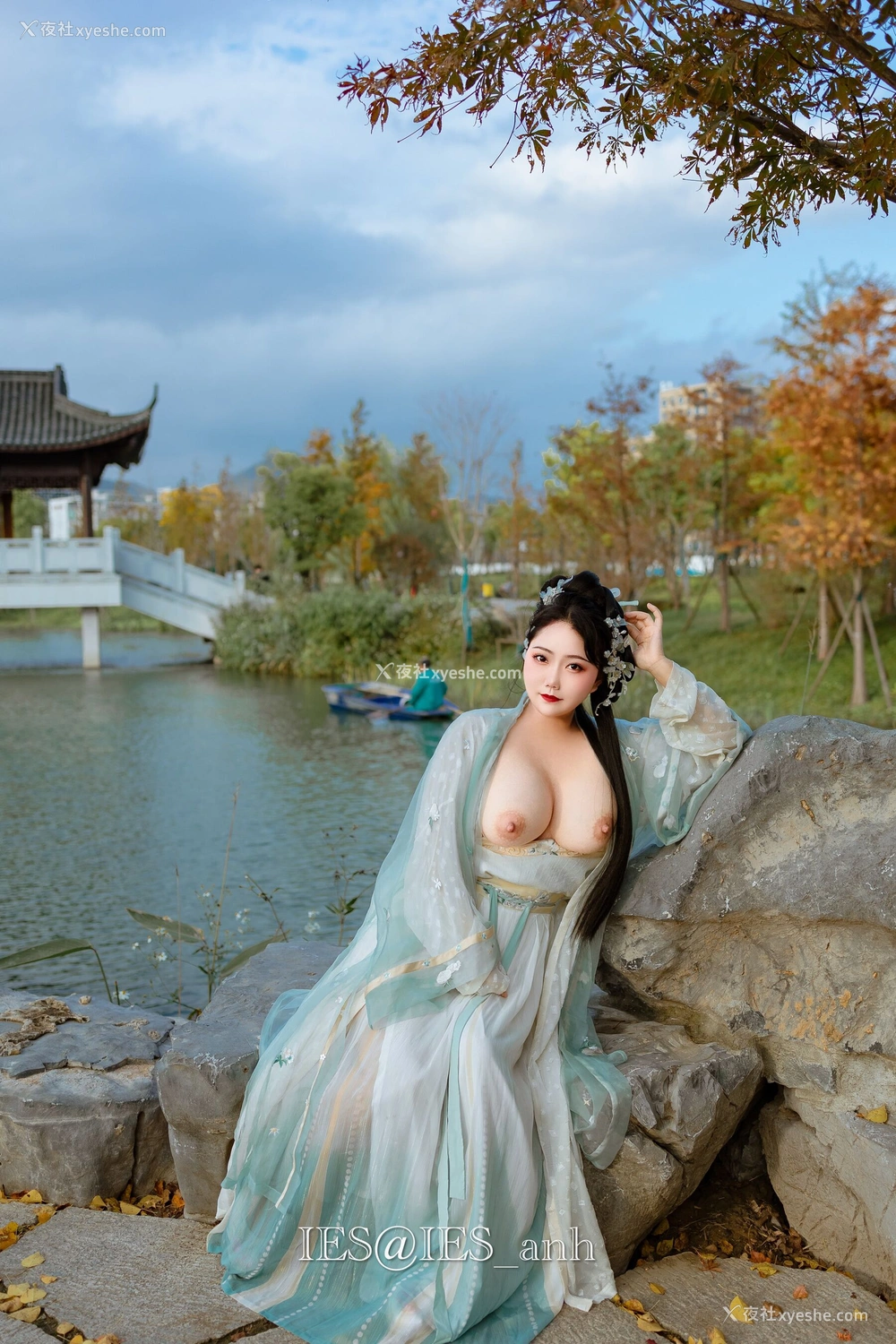1P - 摄影师 IES 作品集