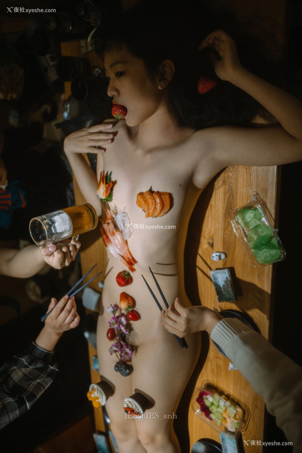 1P - 摄影师 IES 作品集