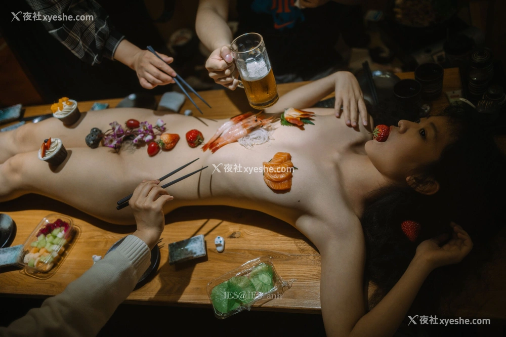 1P - 摄影师 IES 作品集
