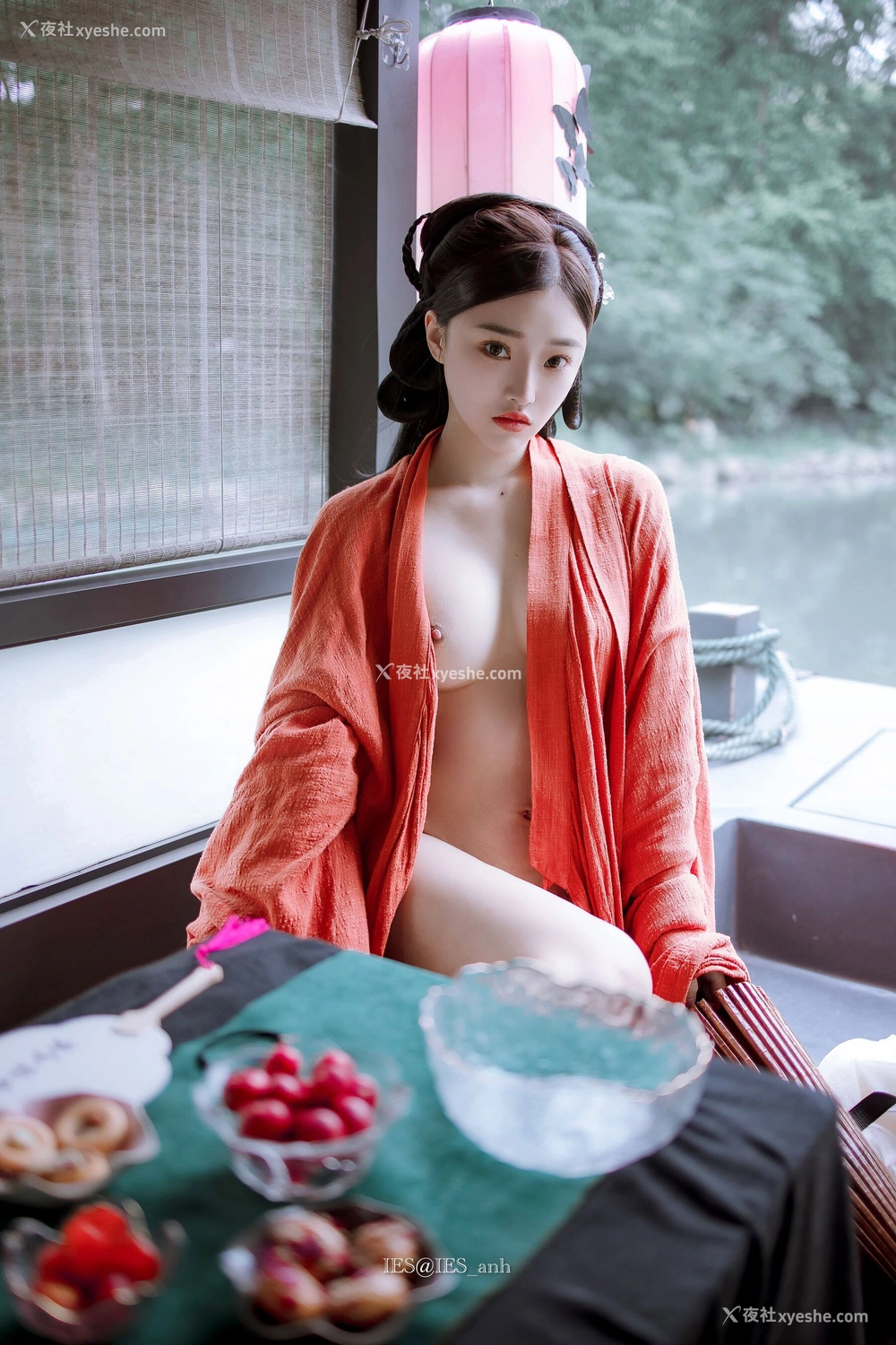 1P - 摄影师 IES 作品集