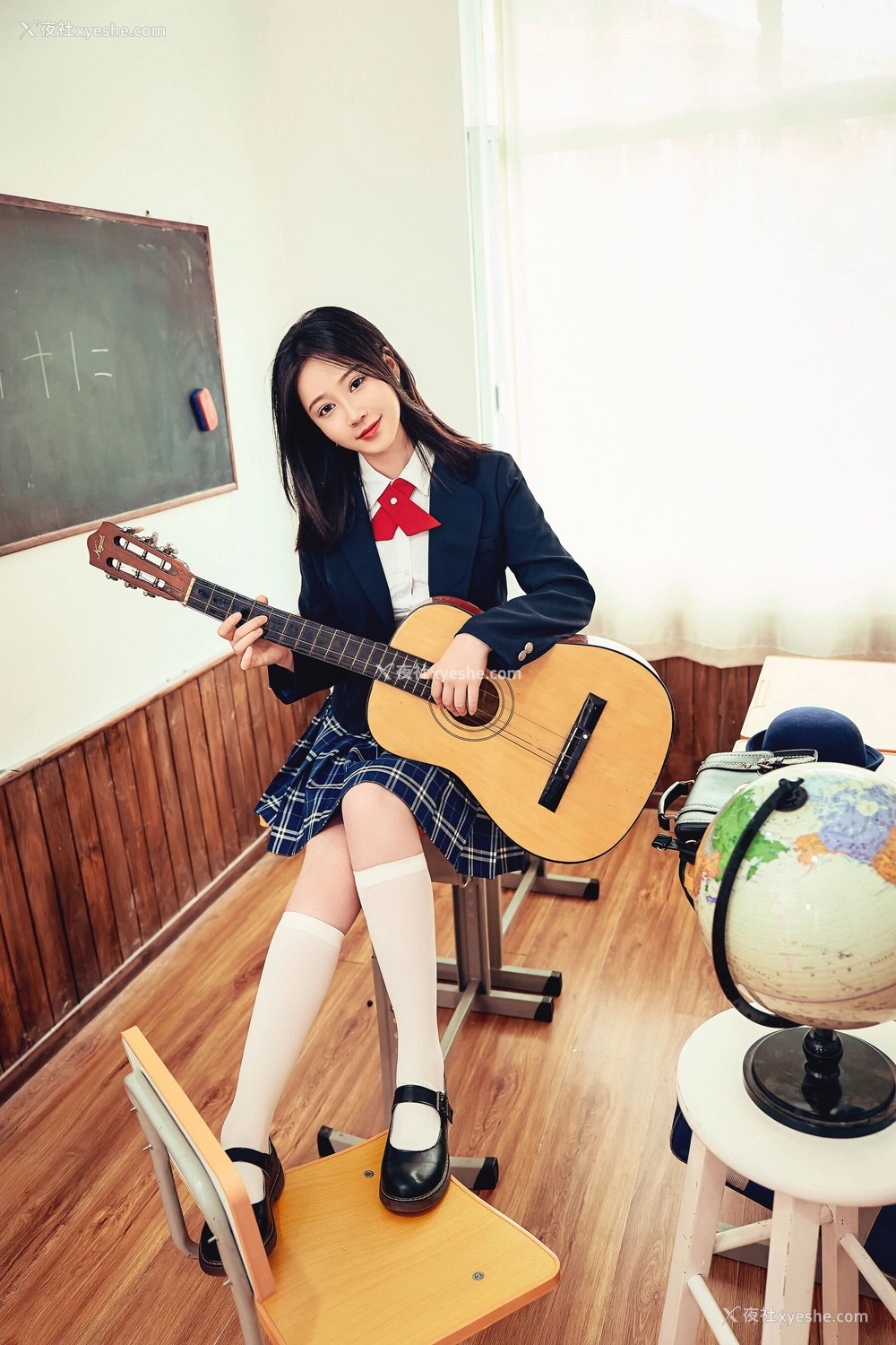 1P - 年年《月刊少女》