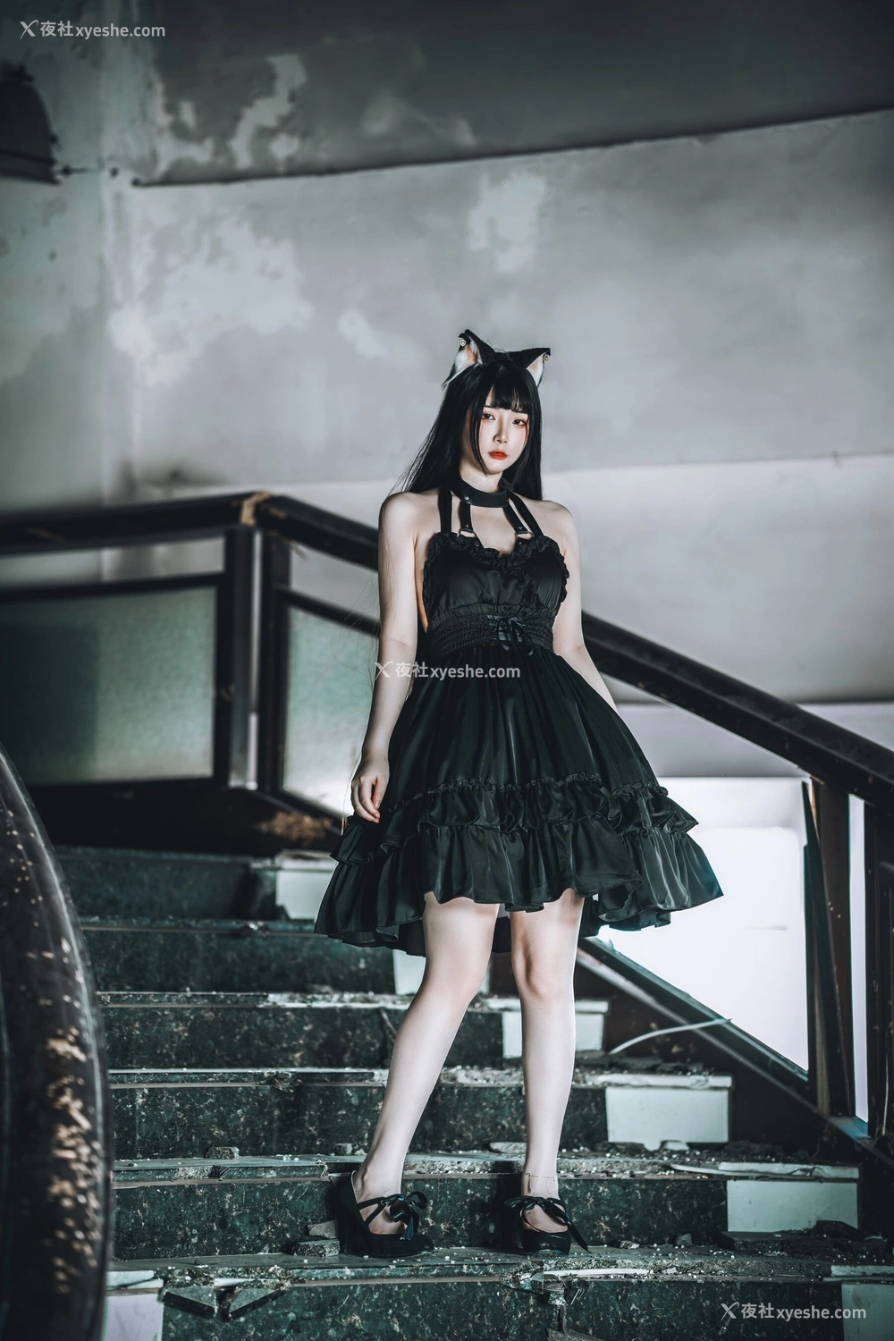 1P - 落落Raku《黑猫》