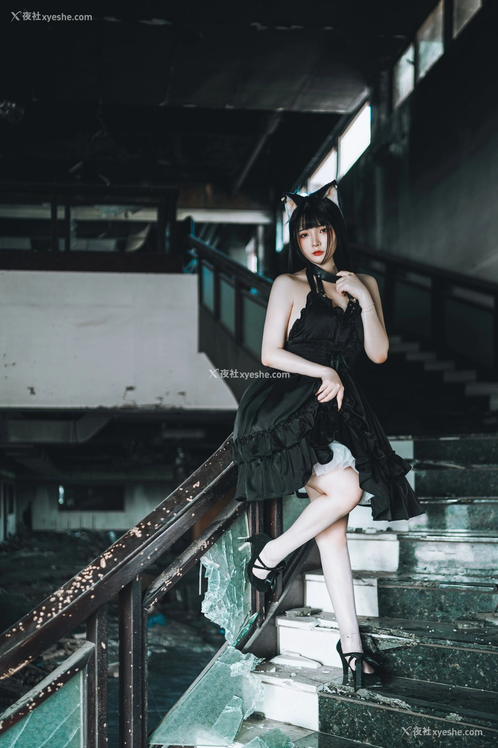 1P - 落落Raku《黑猫》