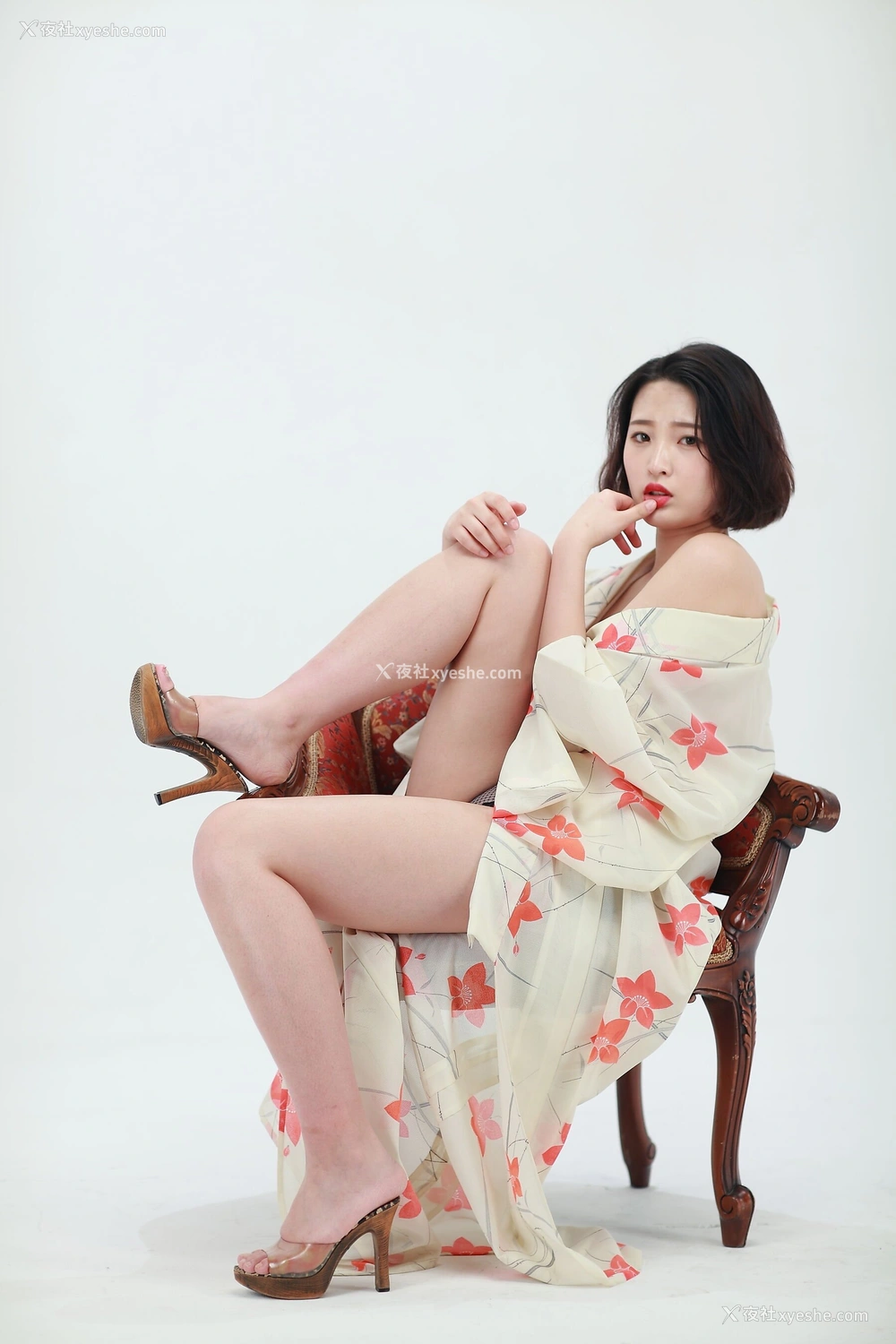 1P - 韩模 유나（尤娜）人体私拍套图
