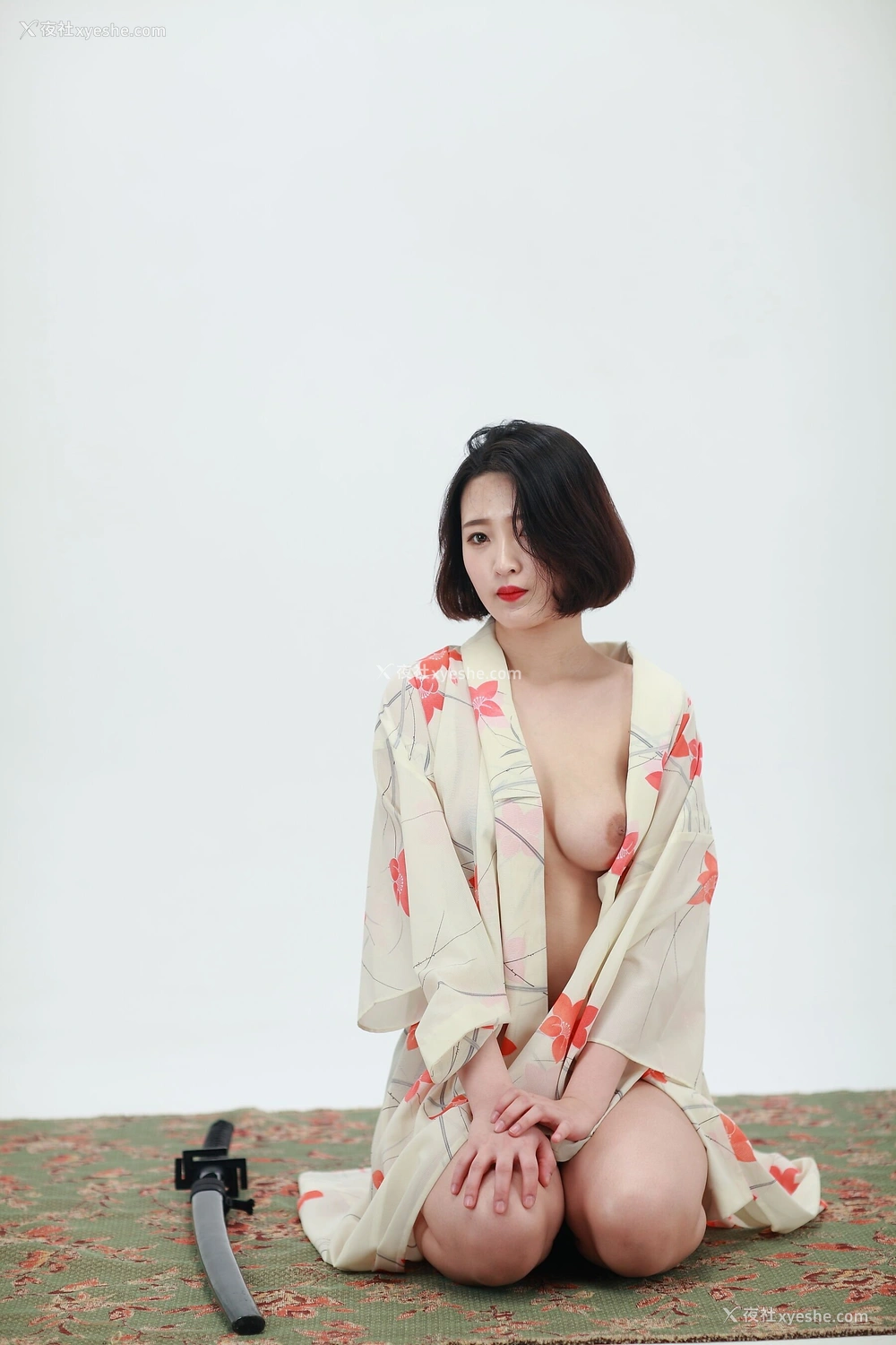 1P - 韩模 유나（尤娜）人体私拍套图