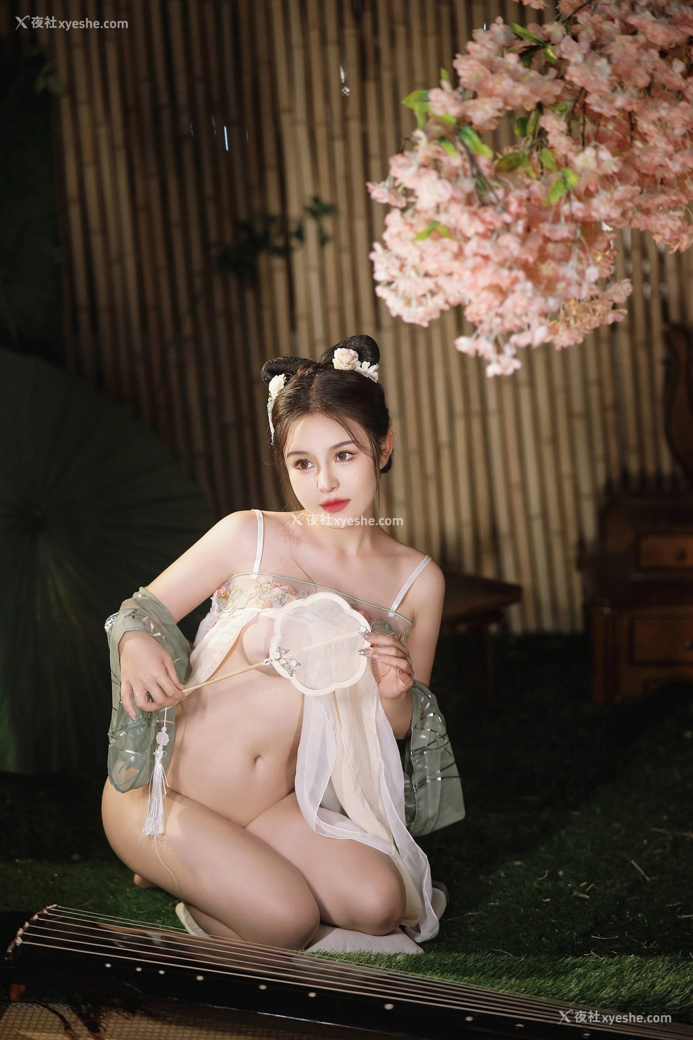 1P - 桃暖酱《妖娆怀玉》