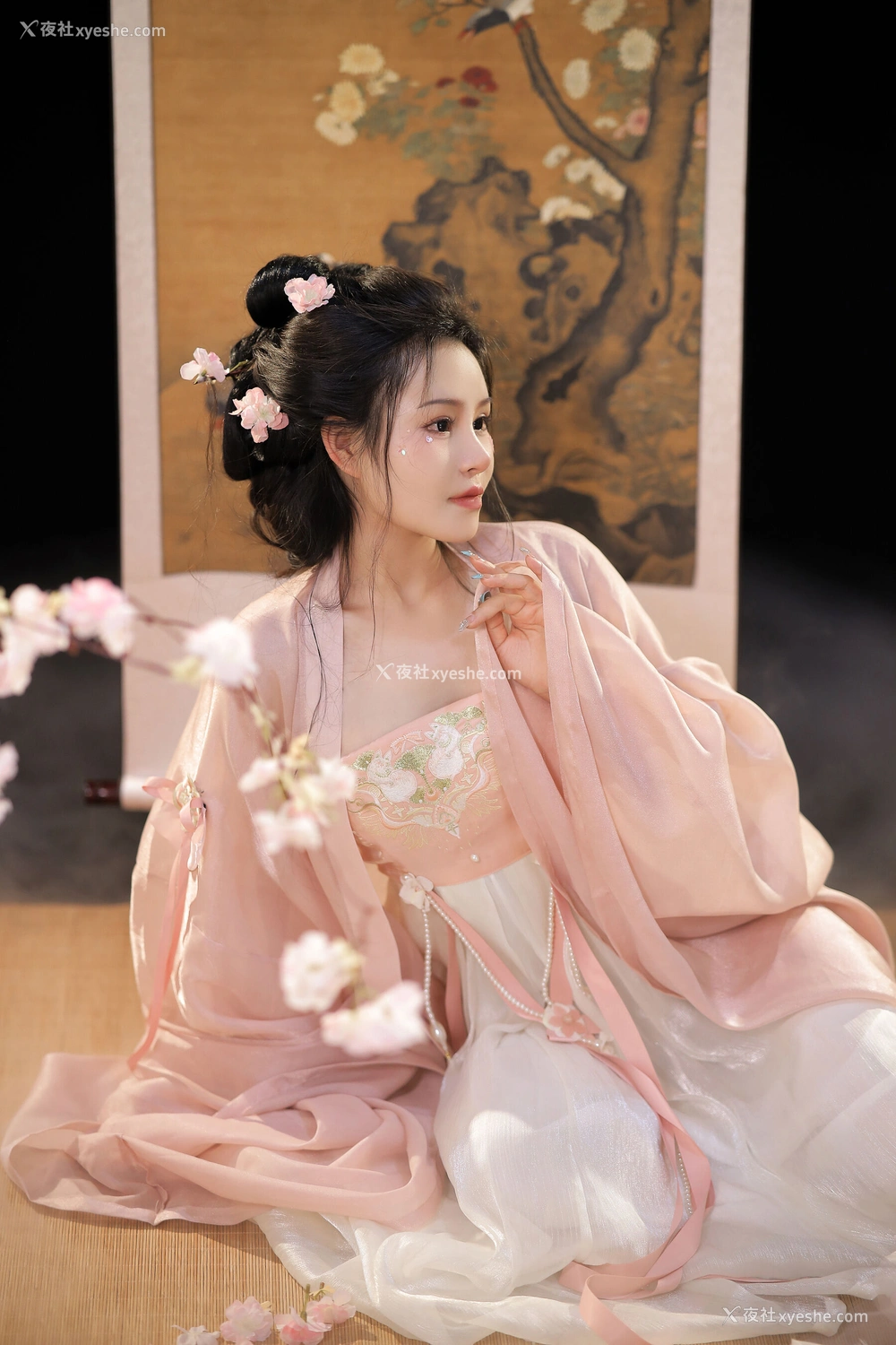 1P - 桃暖酱《霓裳入梦》