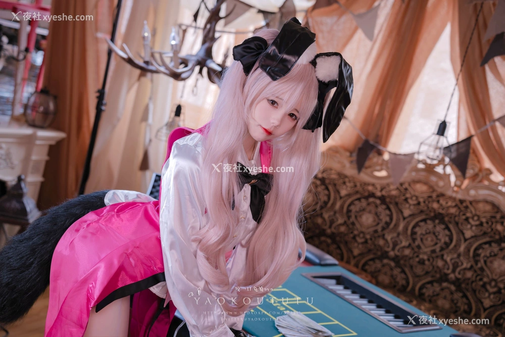 1P - 咬一口兔娘《高扬斯卡娅兔女郎》