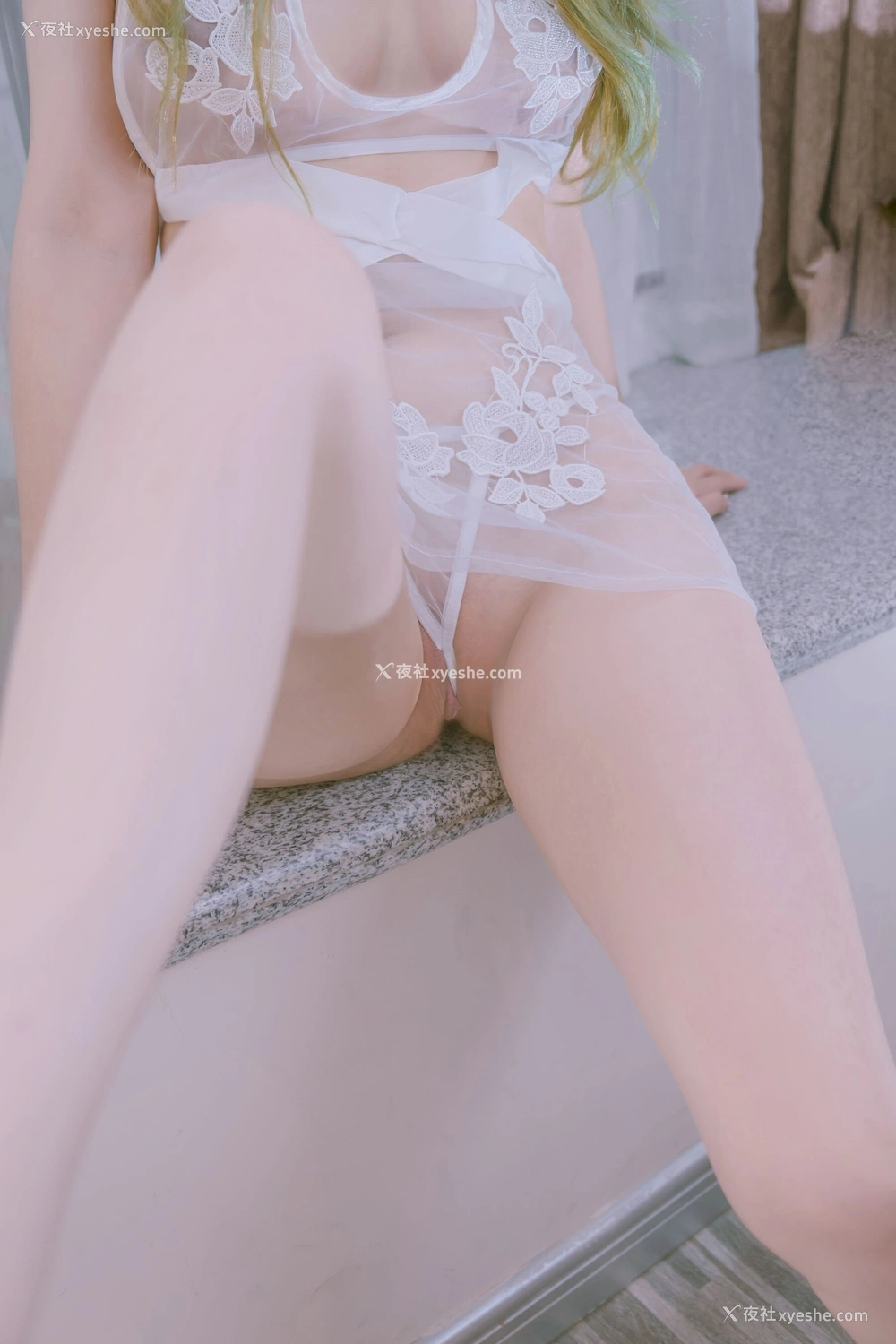 1P - eloise软软《透视白旗袍》