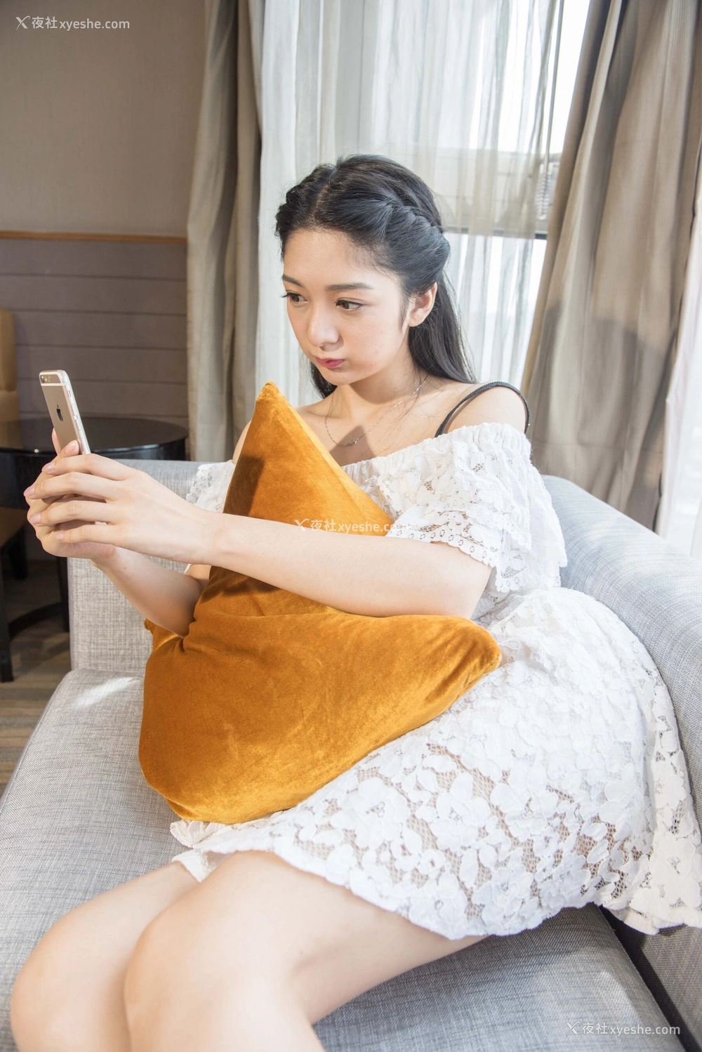 1P - 国模 Angela小热巴人体私拍套图