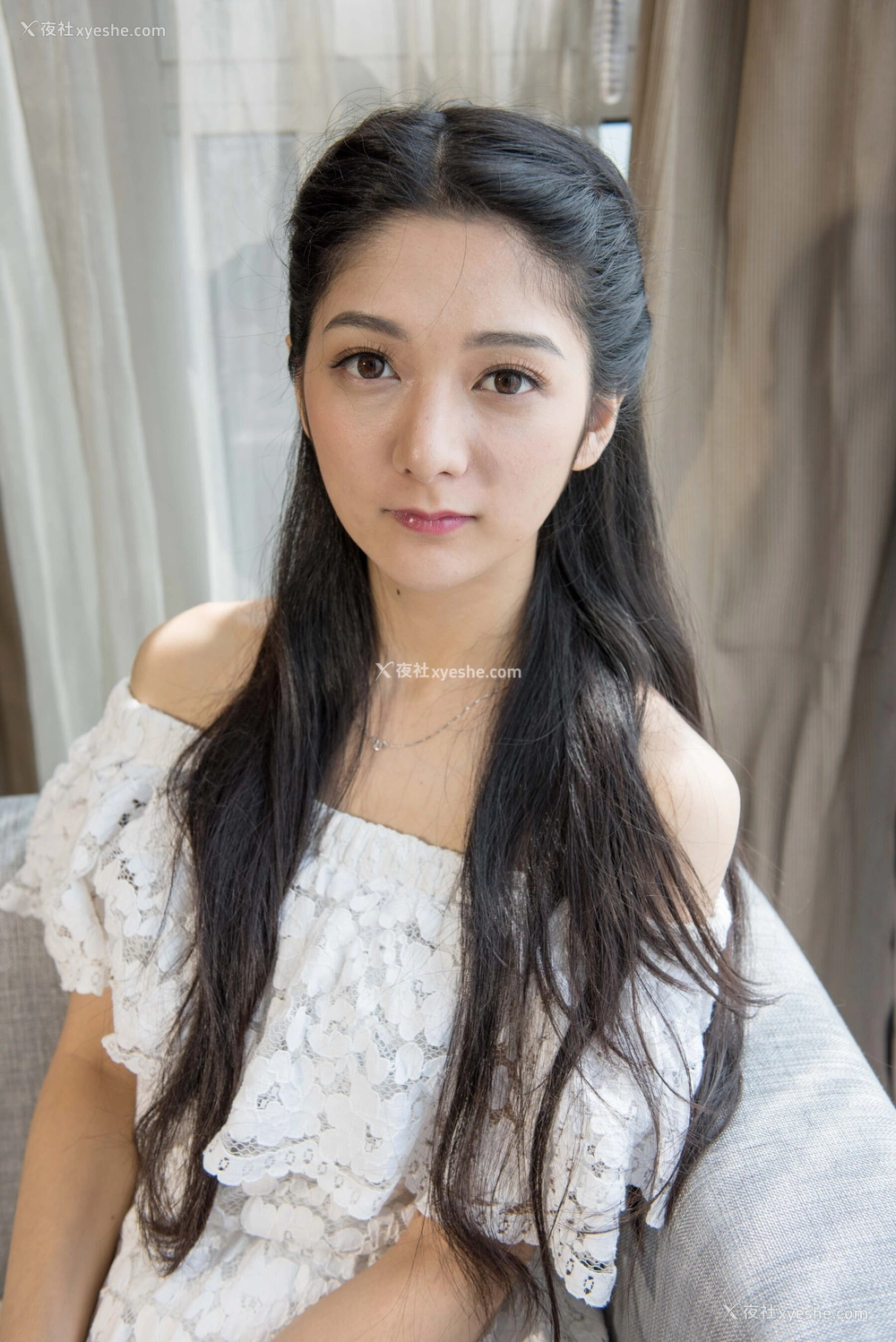 1P - 国模 Angela小热巴人体私拍套图