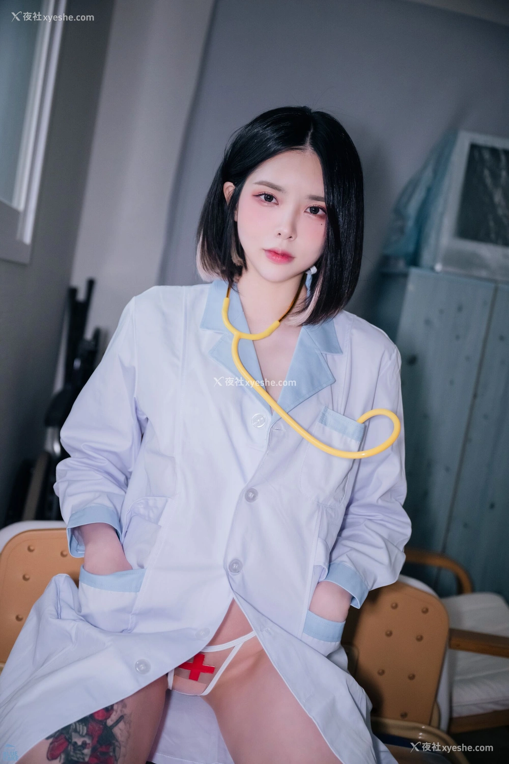 1P - 金提莫《BAD DOCTOR》