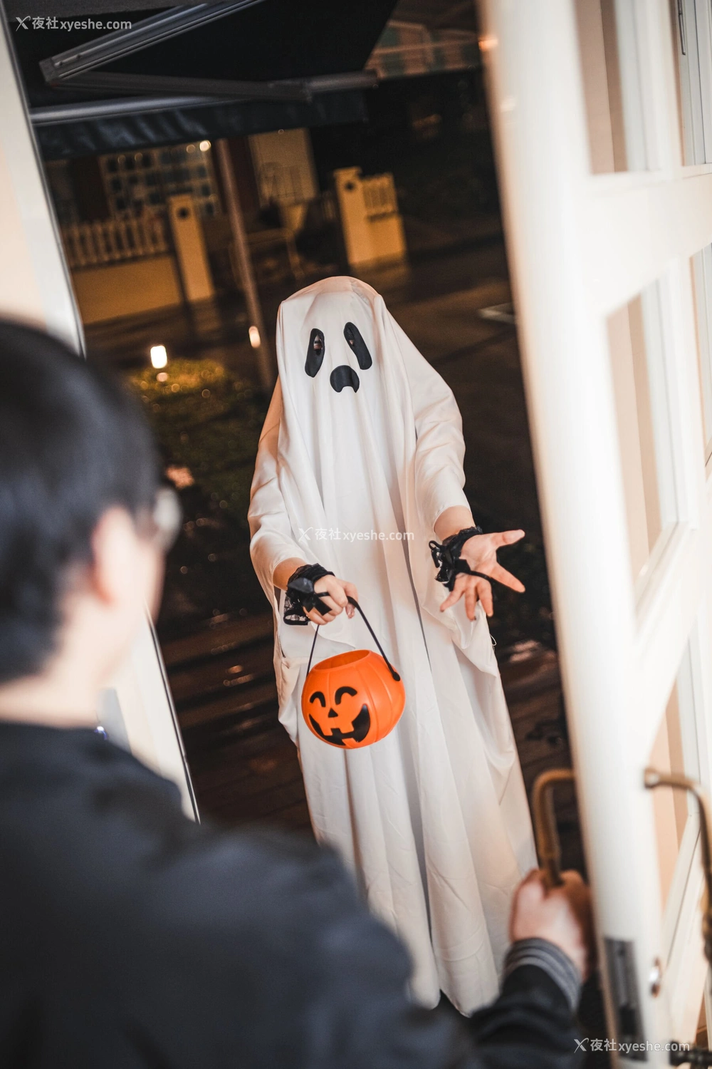 1P - 落落Raku《Trick or Treat 不给糖就捣蛋》