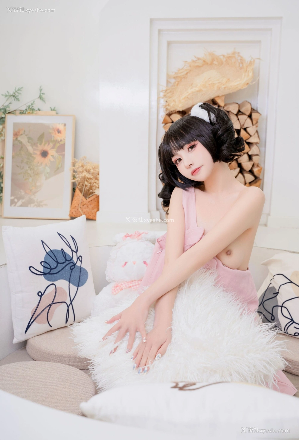 1P - 喵小吉《蜜桃乌龙》
