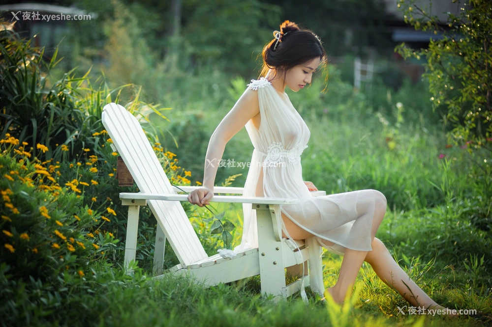 1P - 年年《神明之女》