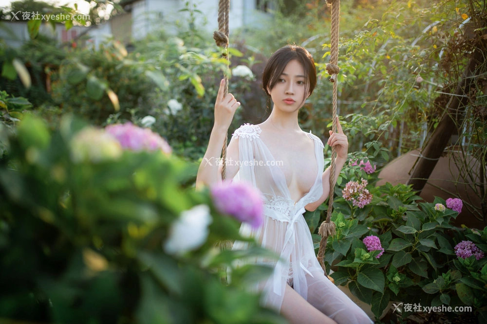 1P - 年年《神明之女》