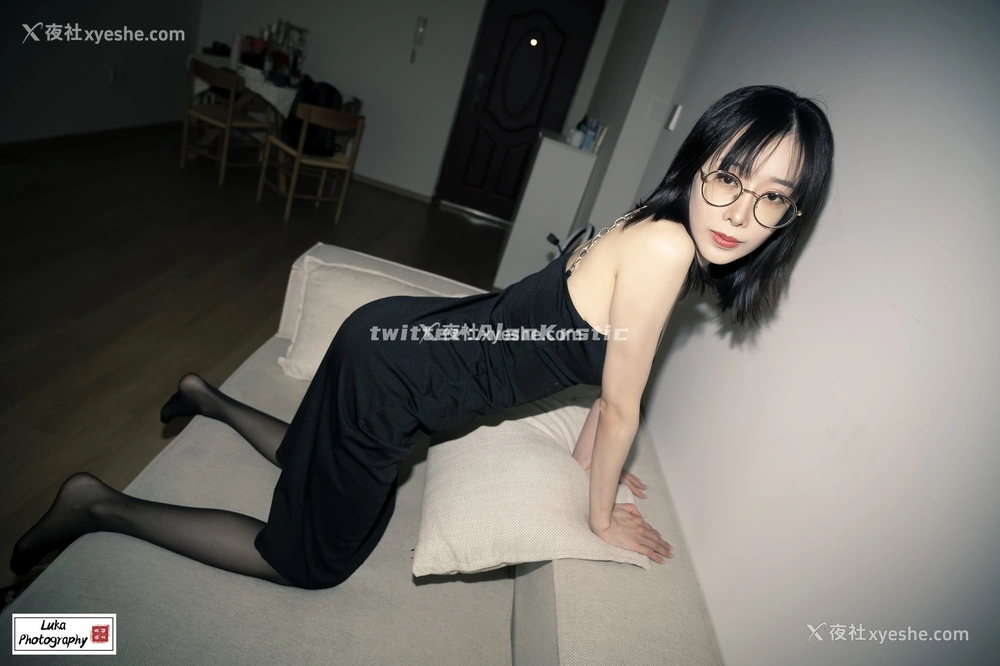 1P - 眼镜娘1号