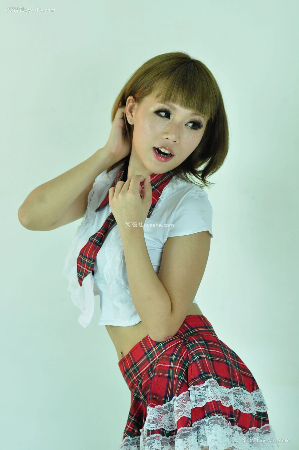 1P - 台模小蕾人体私拍套图