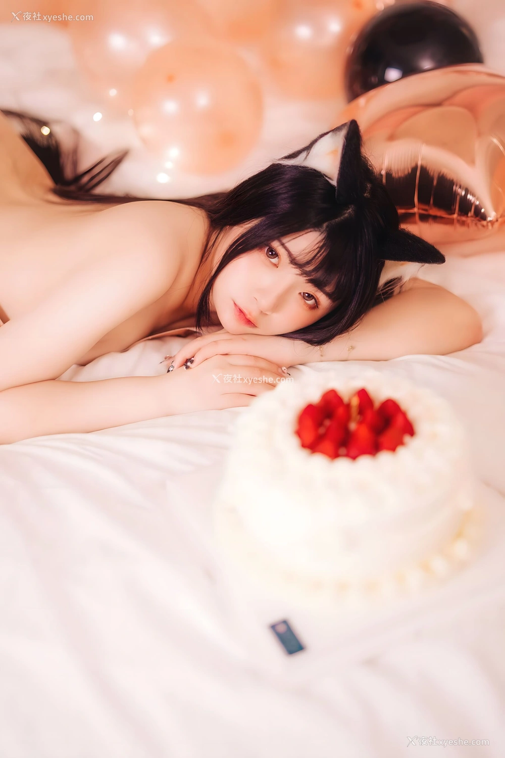 1P - 落落Raku《Happy Birthday, Raku》