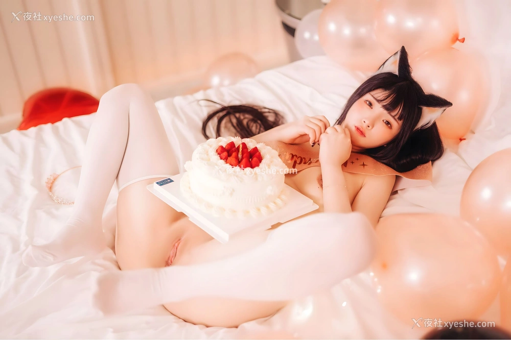 1P - 落落Raku《Happy Birthday, Raku》