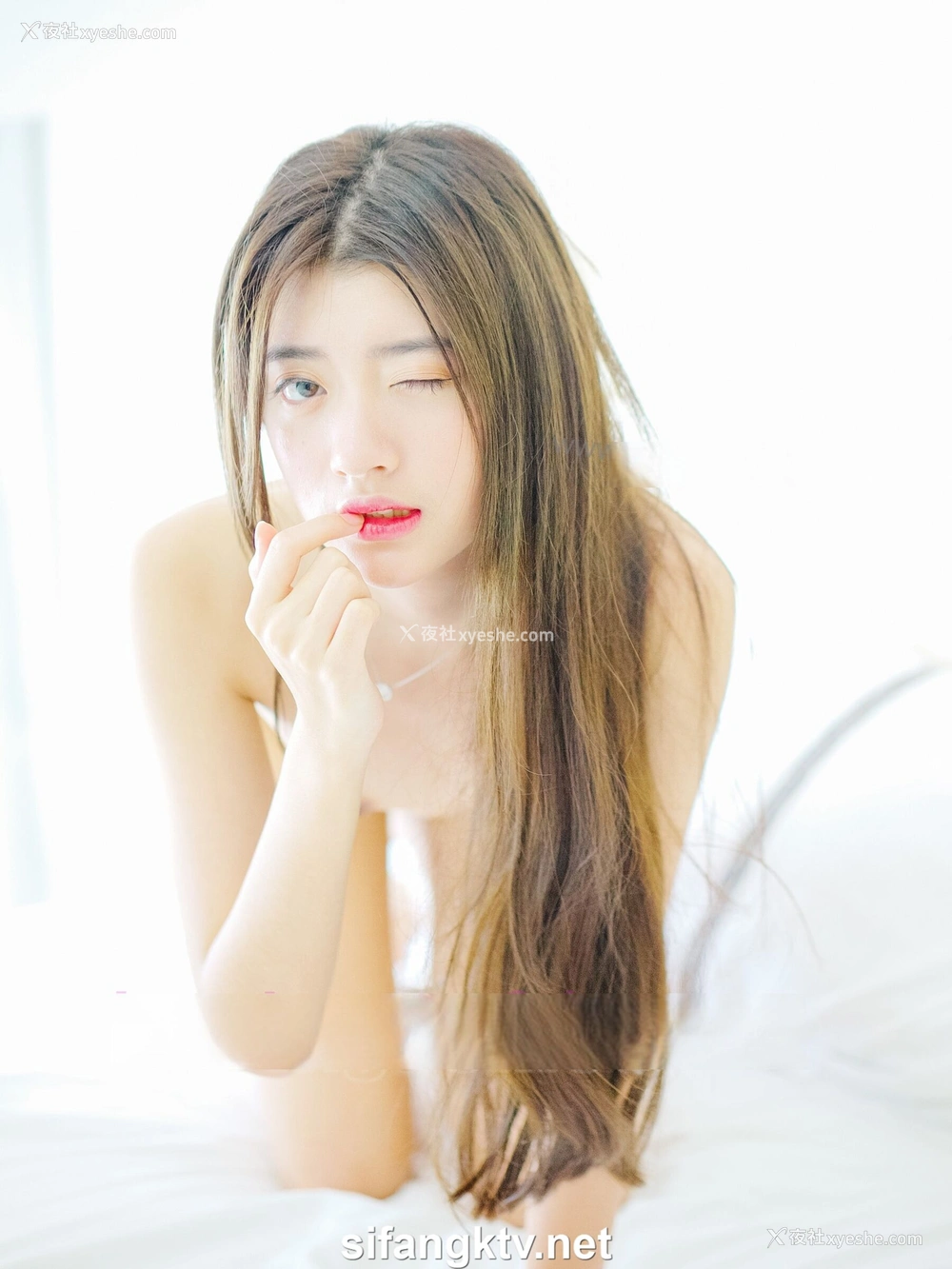 1P - 国模李梦莹（甘灵）大尺度人体私拍套图
